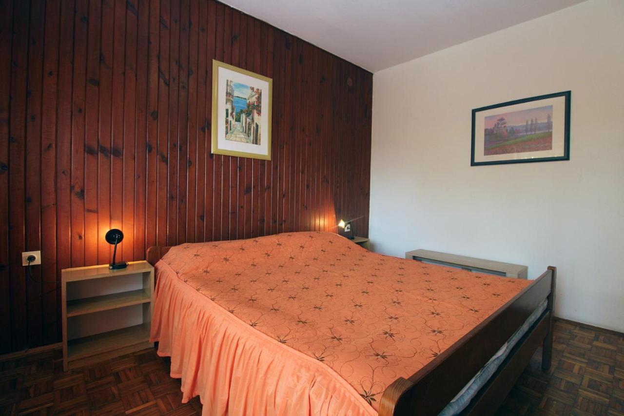 Apartman Valerija 847 Póla